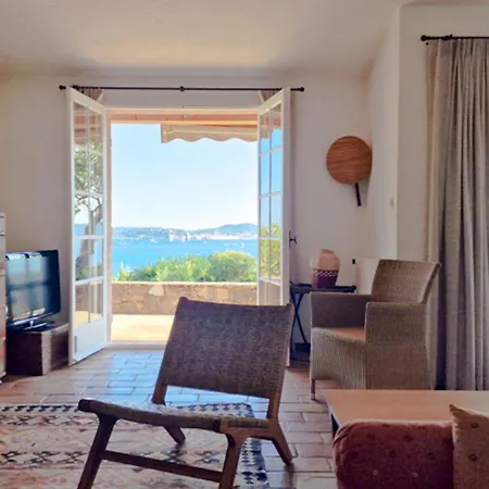 Maison Charmante A Avec Piscine Et Vue Sur La Mer 생트막시메